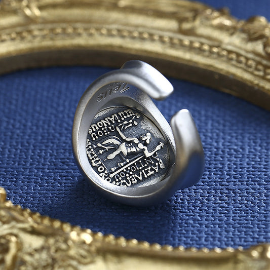 Anillo de Plata Esterlina con Moneda de Zeus - Diseño Versátil - Image 2
