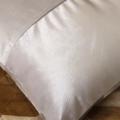 Almohada Decorativa de Piel Sintética con Tejido Entrelazado - Image 10