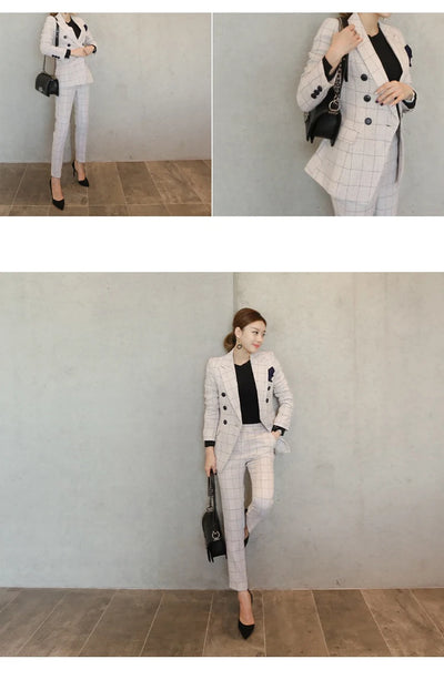 Traje Ejecutivo para Mujer con Solapa y Doble Botonadura - Image 7