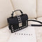 Bolso de Hombro con Cadena y Tachuelas