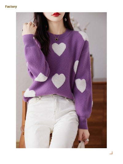 Suéter de Cuello Redondo en Lana Pura para Mujer - Diseño Love - Image 17
