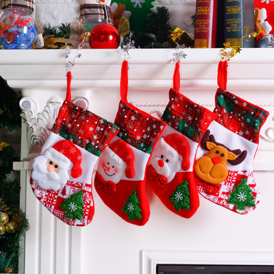 Calcetines Navideños con Diseños de Adornos