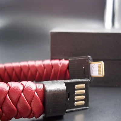 Pulsera Cable de Datos Tejida en Cuero - Diseño Creativo 2 en 1 - Image 4