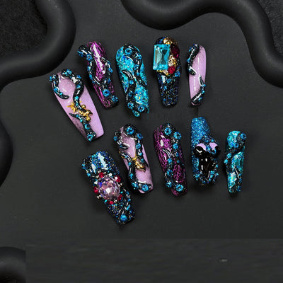 Manicura Personalizada Misterio Blanco y Negro Brillo Intenso