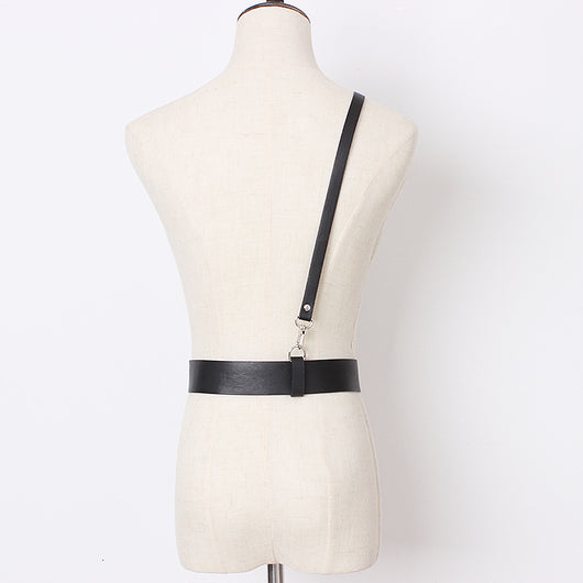 Cadena de Cuero Negro con Correa y Diseño Cóncavo - Image 12