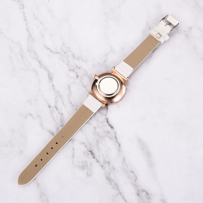 Reloj de Moda con Cristales Brillantes y Correa de Cuero Serpentina - Image 22