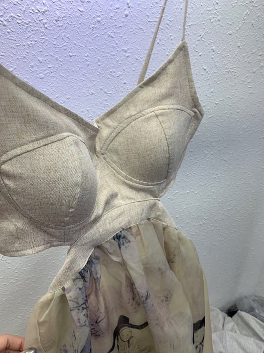Conjunto Artesanal Dos Piezas: Blusa Chifón Pintada a Mano con Falda Suspender Cintura Alta - Image 12