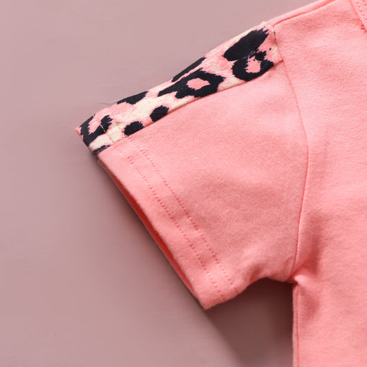 Conjunto Infantil Estampado de Letras - Pantalón Corto y Remera - Image 9