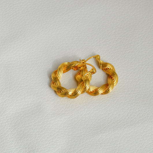 Aretes de Aro Elegantes para Mujer - Diseño Premium - Image 5
