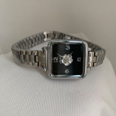Reloj Elegante para Mujer ZUORAN - Acero Inoxidable con Cadena Cuadrada de Diseño Exclusivo - Image 4