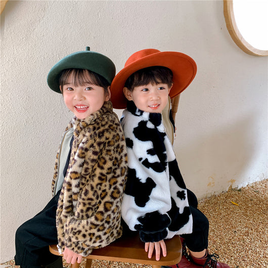 Chaqueta Estampado Leopardo con Cuello Alto para Niños y Niñas - Image 9
