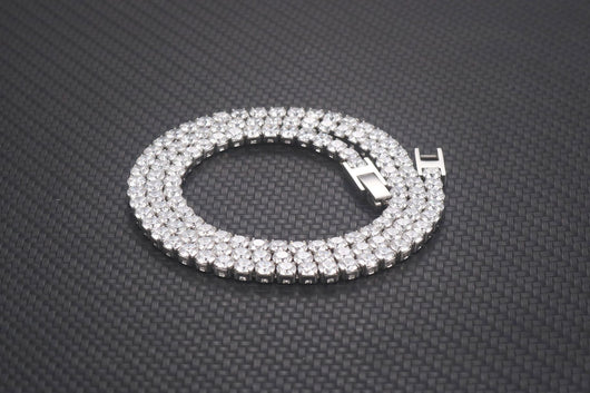 Reloj Pulsera Unisex Acero Inoxidable con Diamantes Incrustados - Image 10