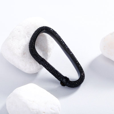 Llavero para Hombre Negro Elegante con Circonita Brillante - Image 4
