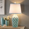 Lámpara de Mesa Estilo Europeo para Dormitorio - Luz Cálida y Elegante