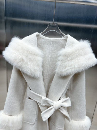 Abrigo de Invierno para Mujer en Lana de Oveja con Corte Ajustado - Image 28
