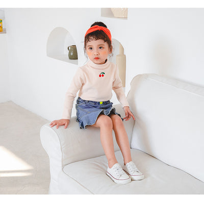 Leggings Infantiles con Cuello Alto y Bordado de Cerezas - Image 9