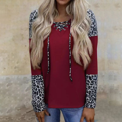 Blusa Suelta de Leopardo con Mangas Largas y Costuras Combinadas - Image 12