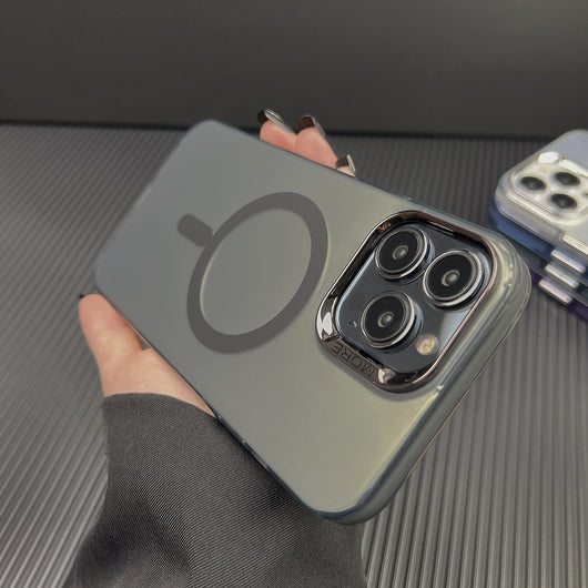 Funda Magnética de Plata Mate con Sujeción Segura - Image 4