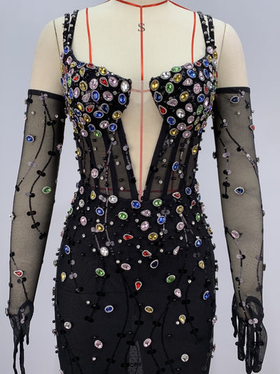 Vestido de Malla Elegante con Cristales Brillantes y Cintura Ajustada - Image 13
