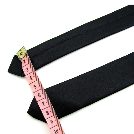 Corbata Angosta Estilo Universitario Negro Puro para Mujer - Image 11
