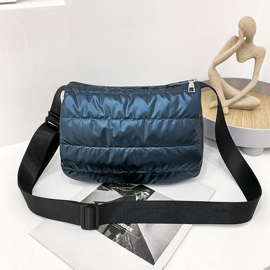 Bolso Cuadrado Compacto con Costura de Color Sólido - Image 5