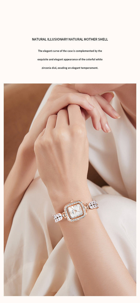 Reloj de Cuarzo Dorado con Cristales y Esfera Cuadrada Pequeña - Image 27
