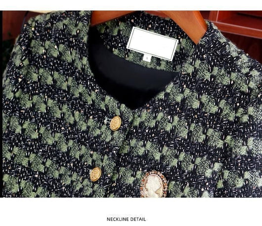 Chaqueta Suelta de Rayas Verdes para Mujer - Estilo Casual Moderno - Image 12