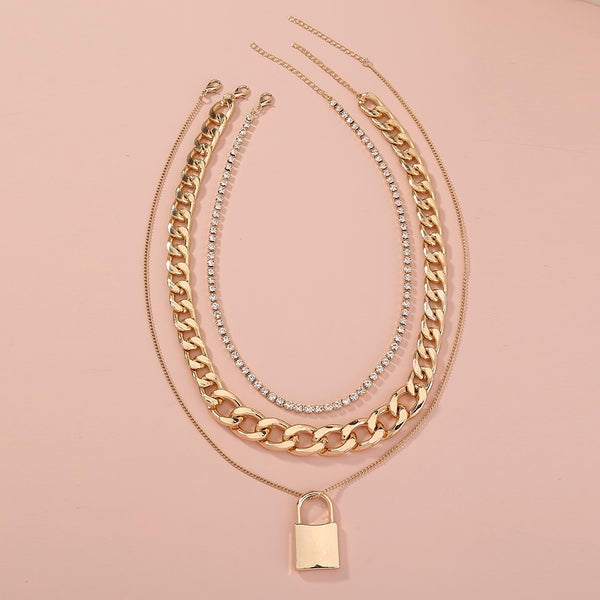 Collar Colgante de Cadena Multicapa Diamantado en Metal Pesado - Image 3