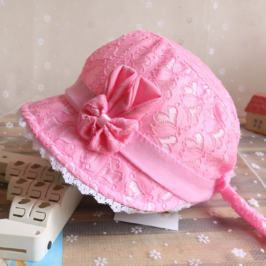 Gorro Tipo Cubo para Bebé Niña con Encaje y Malla - Image 4