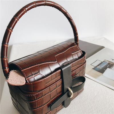 Bolso Mensajero Retro con Lazo - Canasta de Alimentos Estilo Vintage - Image 4