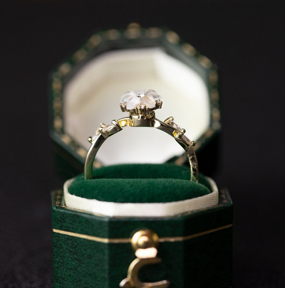 Anillo de Boda Floral en Oro 18K, 14K y Plata con Diamantes para Mujer - Image 2