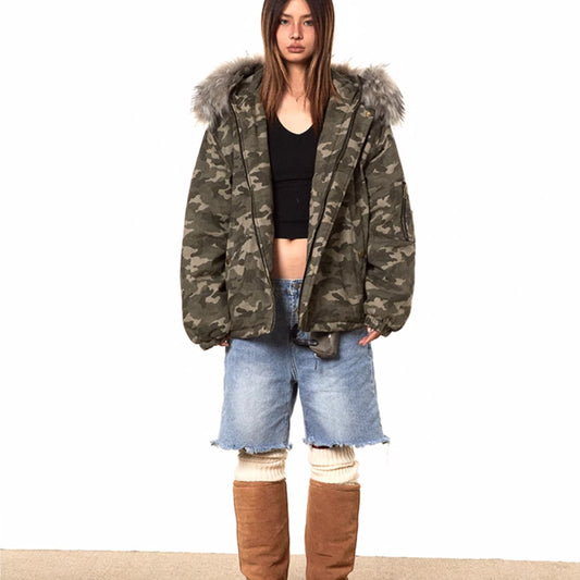 Chaqueta de Algodón Camuflada con Capucha y Cuello de Piel Desmontable
