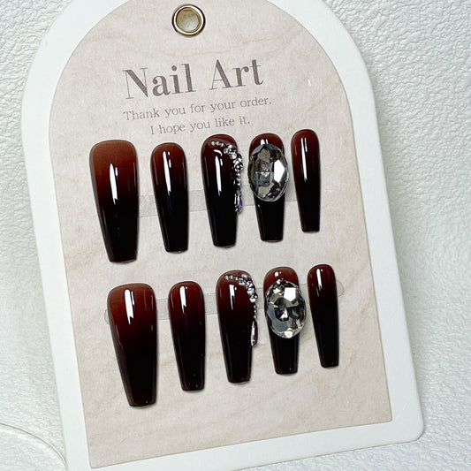 Esmalte de Uñas Degradado Negro Maillard - Manicura Profesional
