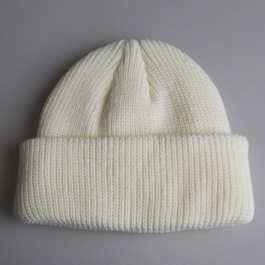 Gorro de Lana Tejida con Detalle de Cuero Melón para Hombre y Mujer - Image 6