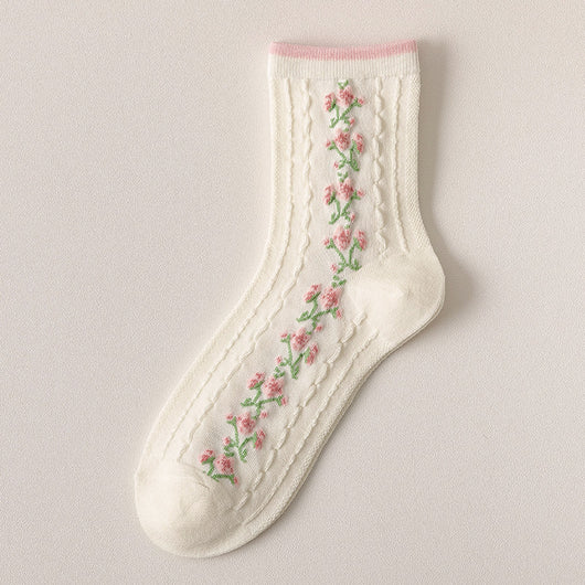 Calcetines Japoneses con Diseño Floral Kawaii para Mujer - Image 4