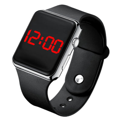 Reloj Digital LED Cuadrado con Tecnología Moderna - Image 5