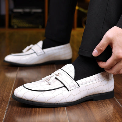 Zapatos Slip-On Versátiles: Comodidad Ejecutiva para Cada Momento - Image 8