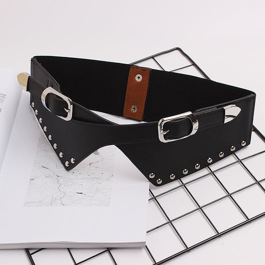 Camel elastic wide belt with silver-toned buckles and rivets, featuring a V-shaped faux leather front. - Image 7