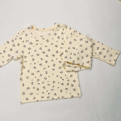 Light yellow infant long-sleeved pajama set with milk bottle and cookie print, suitable for homewear. - Image 28