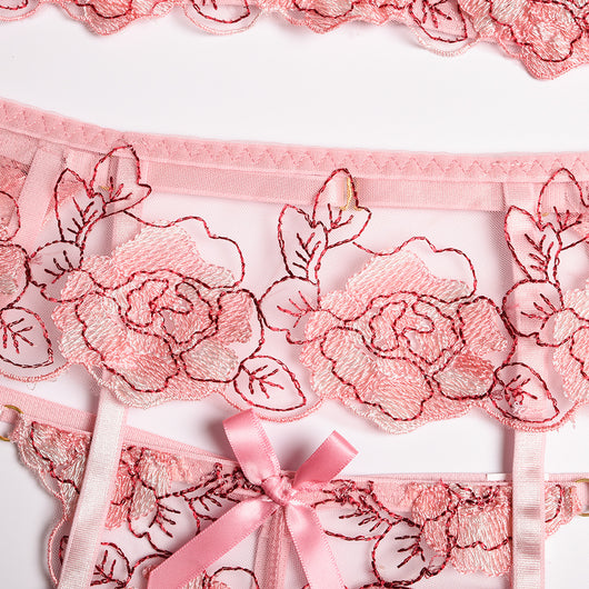 Conjunto de Lencería Floral para Dama - Tres Piezas - Image 21