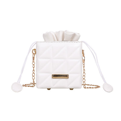Bolsa Bandolera Bucket con Cadena de Moda - Image 15