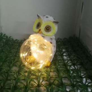 Lámpara Solar LED Decorativa Búho de Resina para Jardín - Image 3