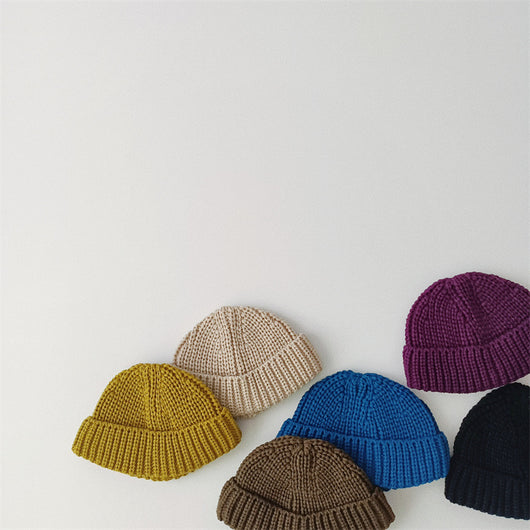 Gorro Tejido para Bebé con Puños Acanalados en Colores Sólidos - Image 15