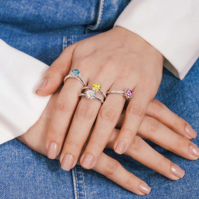 Anillo de Moissanita para Mujer en Cuatro Colores - Image 2