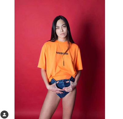 Playera con Lema Urbano - Image 17