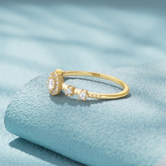 Anillo de Plata 925 con Cristales Incrustados - Diseño Europeo Romántico para Propuesta - Image 5