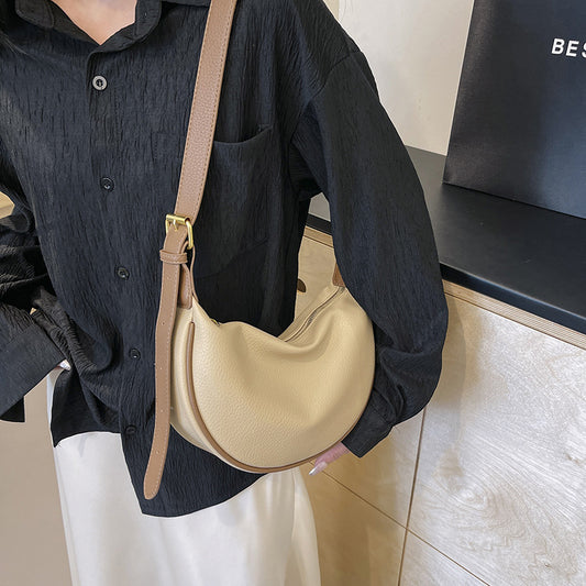 Bolso Mensajero de Cuero Suave Capacidad Grande para Llevar Bajo el Brazo - Image 2