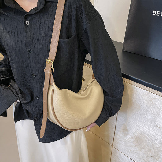 Bolso Mensajero de Cuero Suave Capacidad Grande para Llevar Bajo el Brazo - Image 2
