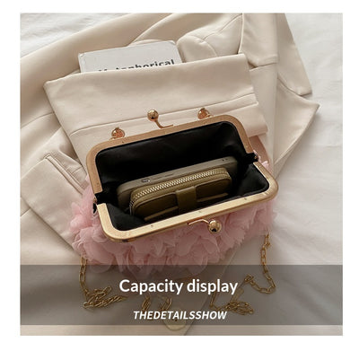Bolso Elegante para Mujer con Patrón de Rosas y Detalle de Cadena - Image 14