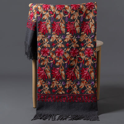 Bufanda Invernal Roja Bordada para Mujer - Flores de Primavera - Image 6